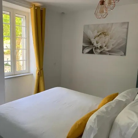 Bed & Breakfast Domaine Forvent Saint-Julien-de-Peyrolas