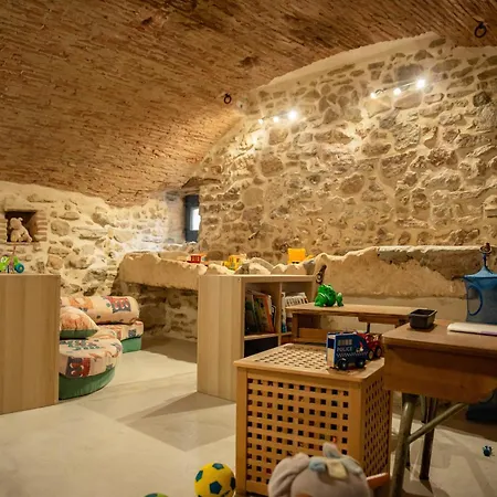 Domaine Forvent Bed & Breakfast Saint-Julien-de-Peyrolas