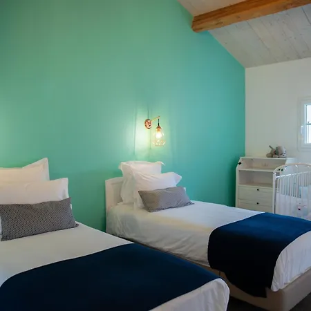 Bed & Breakfast Domaine Forvent Saint-Julien-de-Peyrolas