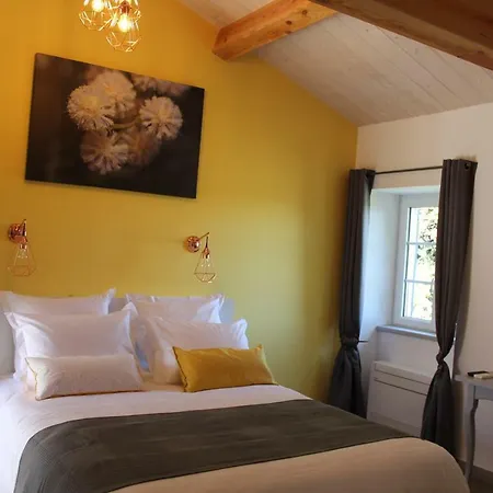 Domaine Forvent 3* Saint-Julien-de-Peyrolas