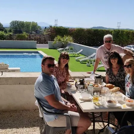 לינה וארוחת בוקר Domaine Forvent