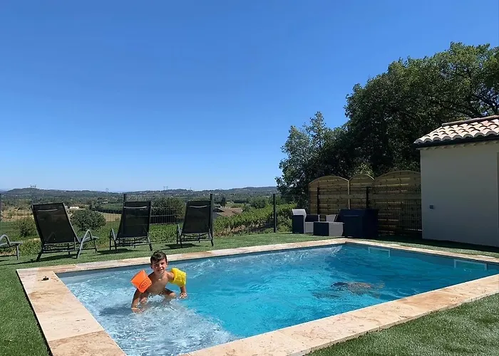 Bed and Breakfast Domaine Forvent Saint-Julien-de-Peyrolas