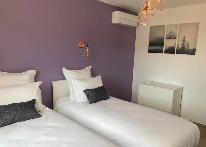 Domaine Forvent Bed and Breakfast Saint-Julien-de-Peyrolas