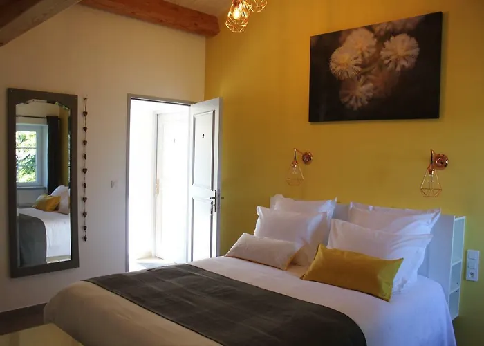 Bed and Breakfast Domaine Forvent Saint-Julien-de-Peyrolas